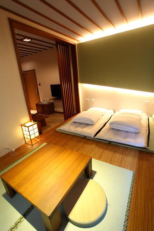 Toutsu Gyoen Đông Cảng Ngoại thất bức ảnh