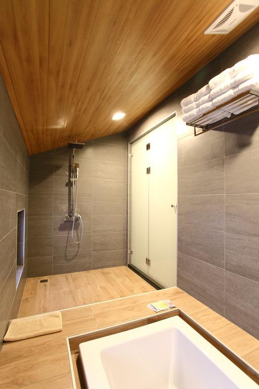 Toutsu Gyoen Đông Cảng Ngoại thất bức ảnh